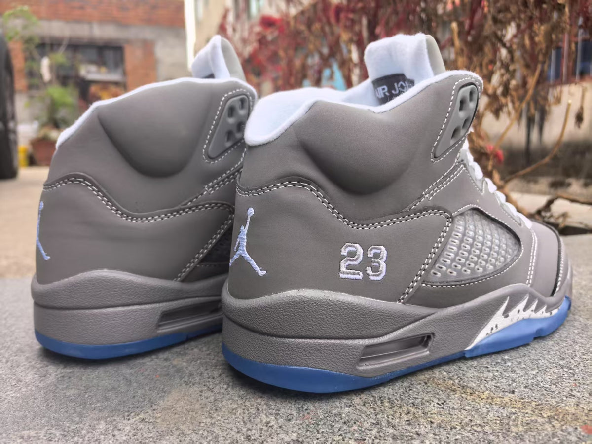 Air Jordan 5 Retro “Grey