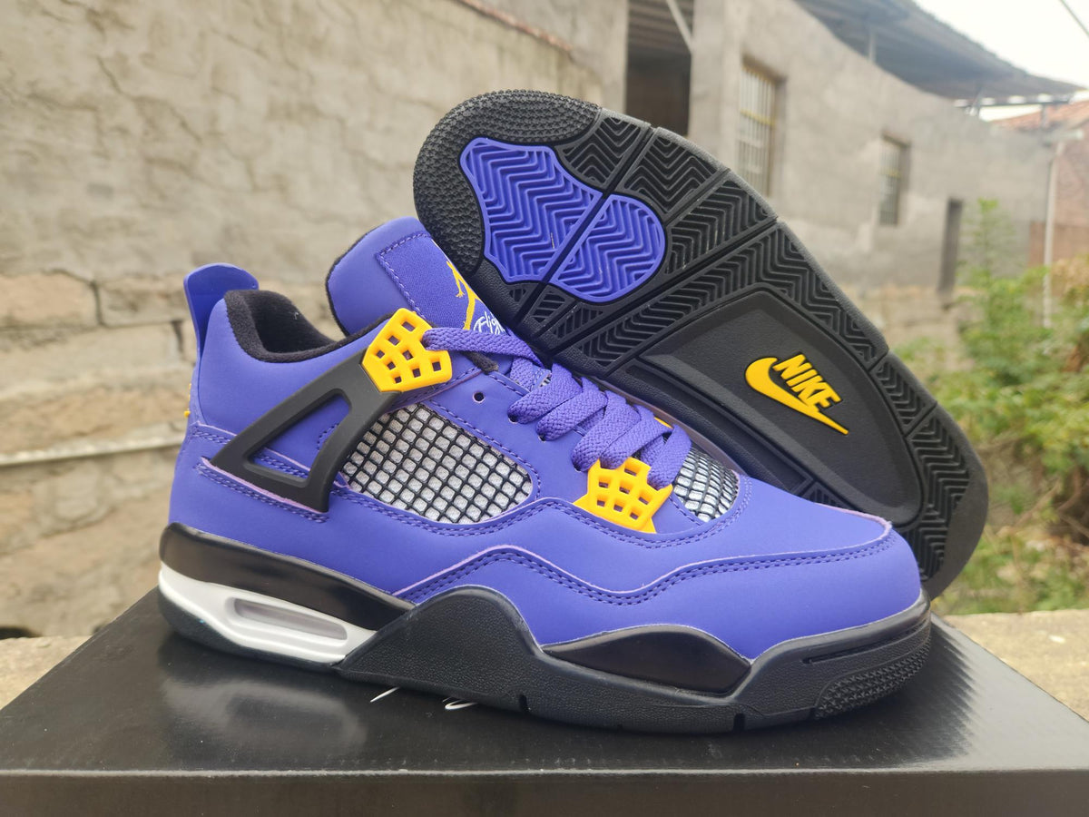 Air Jordan 4