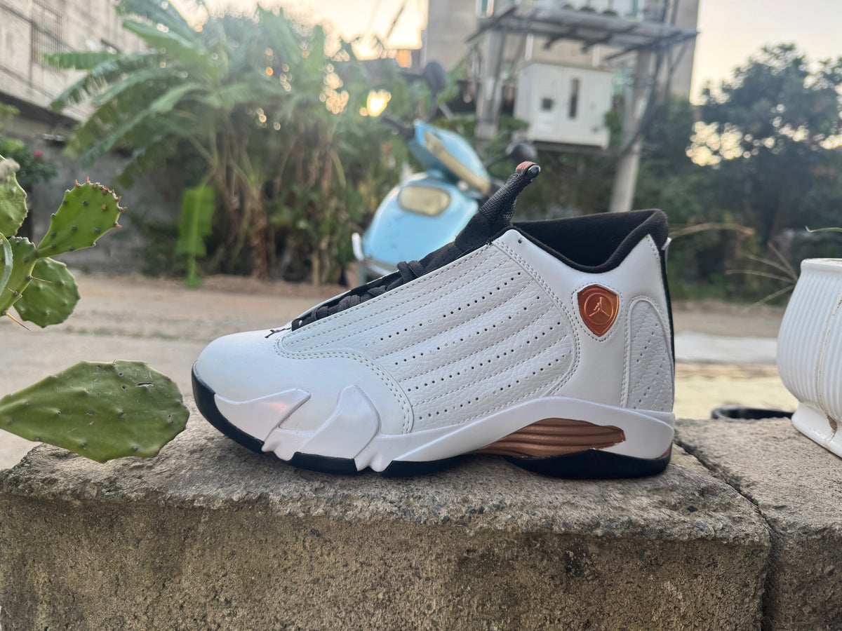 Air Jordan 14 Retro “White-Gold”