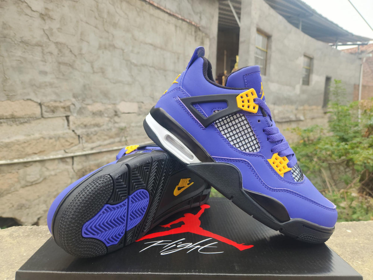 Air Jordan 4