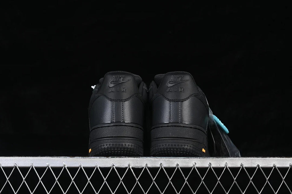 Air Force 1 Black Vibram – Premier