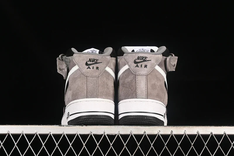 Nike Air Force 1 Mid "Black/Soft Brown"