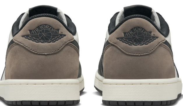 Air Jordan 1 Low OG “Mocha” CZ0790-102 (395)