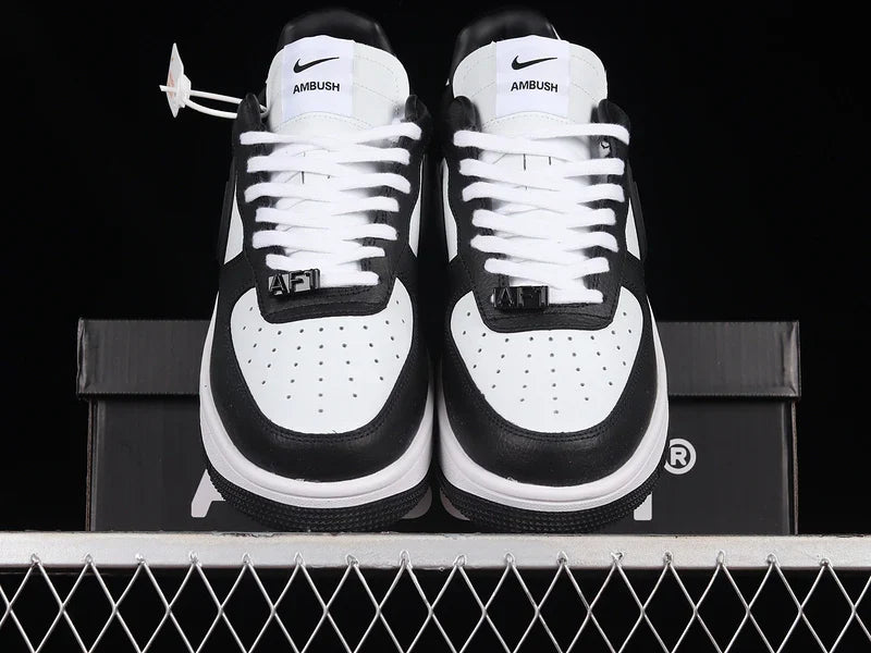 Air Force 1 Low SP AMBUSH "Panda"