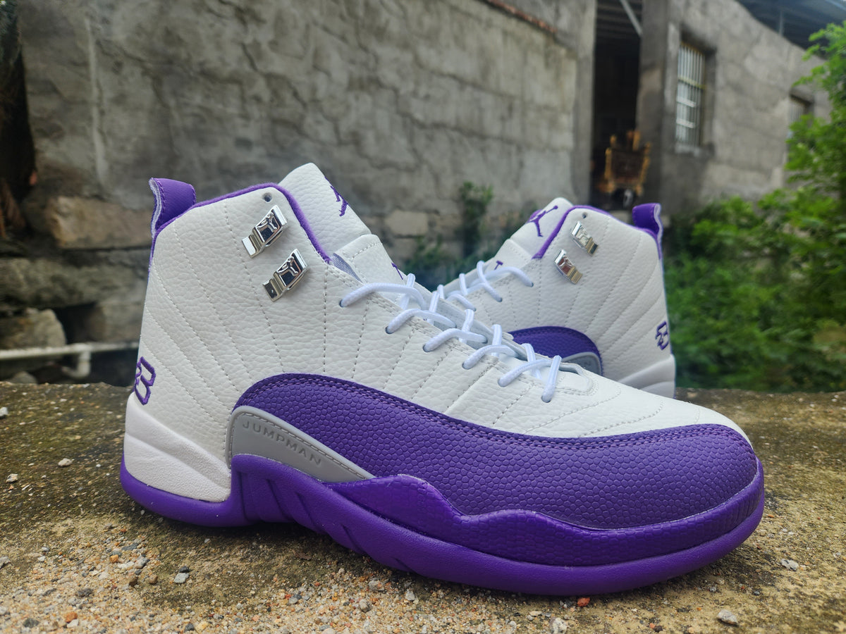 Air Jordan 12 White/Purple
