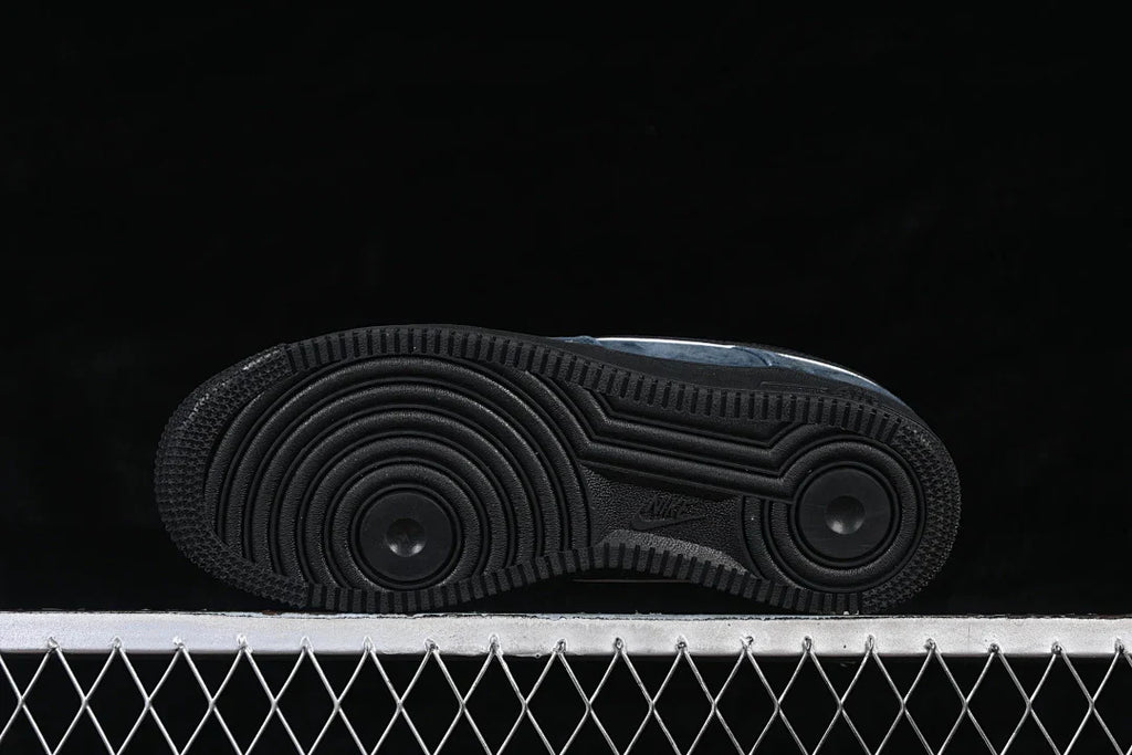 Nike Air Force 1 "Midnight Navy"