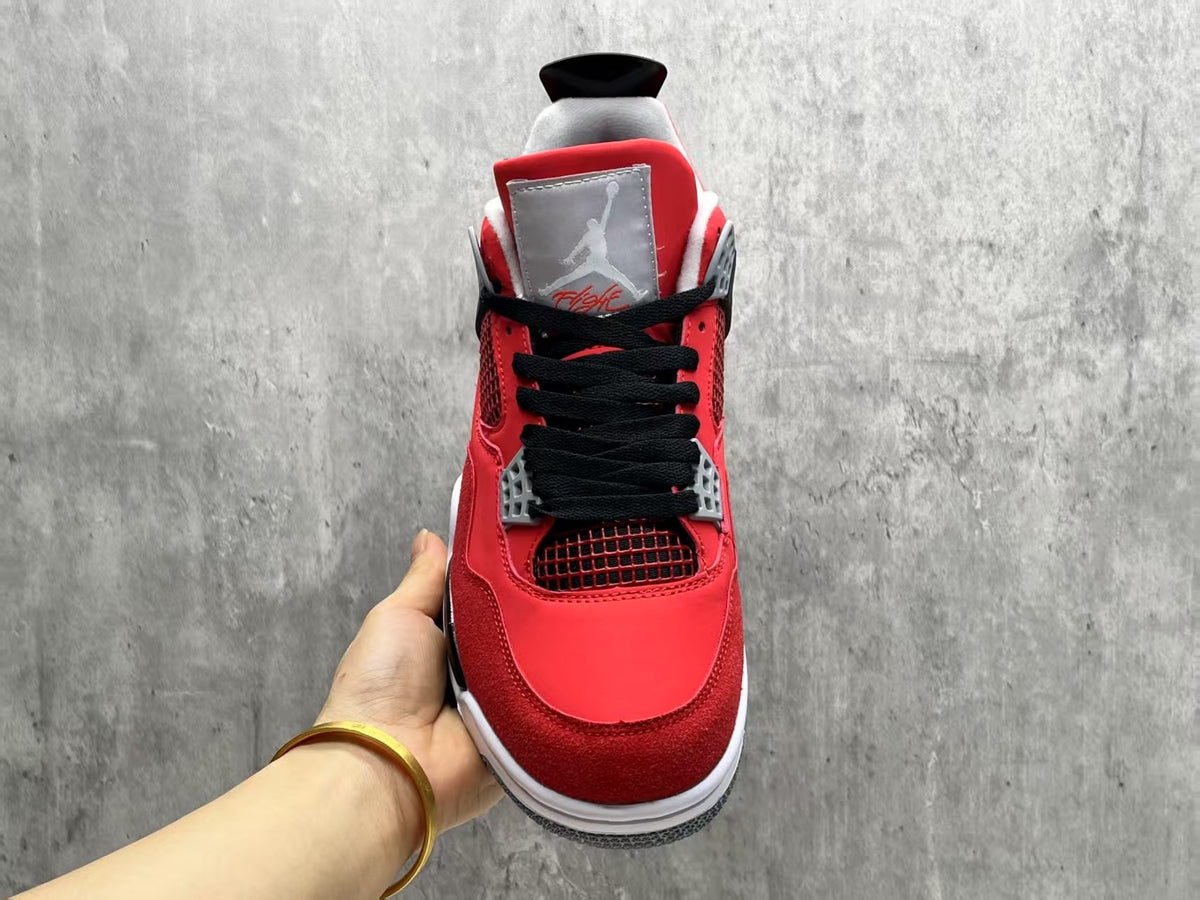 Air Jordan 4 Retro 'Bulls'